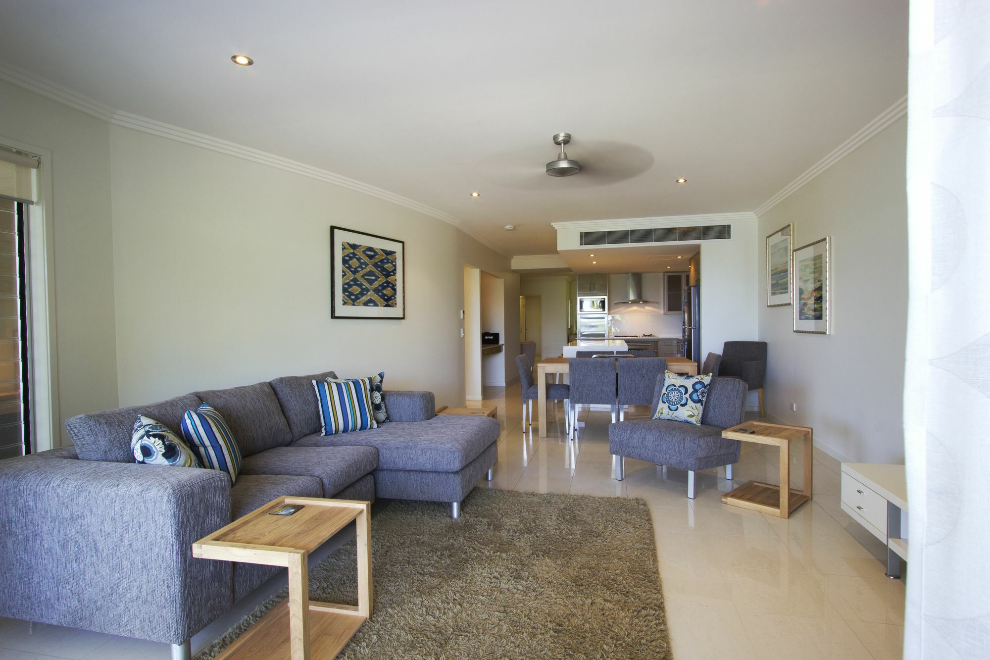 Island Views Beachfront Apartments Palm Cove Exteriör bild